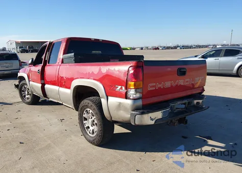 2002 Chevrolet Silverado 1500 Ls z USA, uszkodzony, nr VIN 2GCEK19T621161883